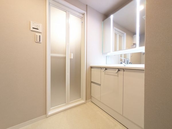 メガロコープ西宮２　２号棟　中古マンション