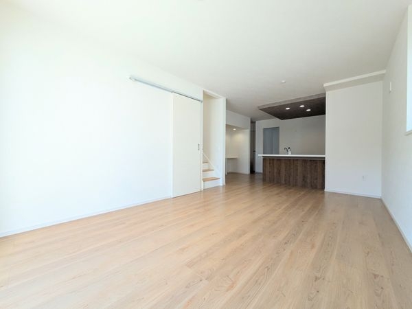 芦屋市朝日ケ丘町　新築一戸建て　１期　１号棟