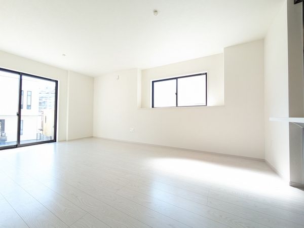 芦屋市朝日ケ丘町　新築一戸建て　１期　２号棟