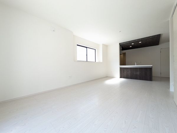 芦屋市朝日ケ丘町　新築一戸建て　１期　２号棟
