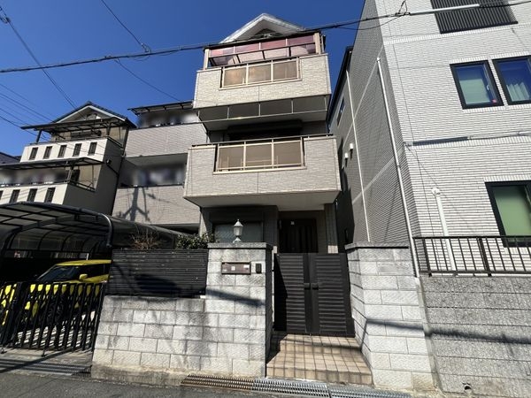 尼崎市東園田町８丁目の中古一戸建て