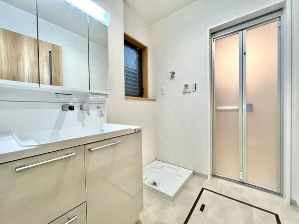 尼崎市東園田町８丁目の中古一戸建て