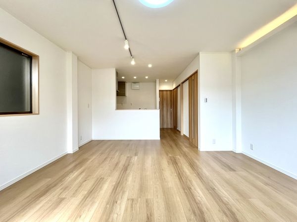 尼崎市東園田町８丁目の中古一戸建て