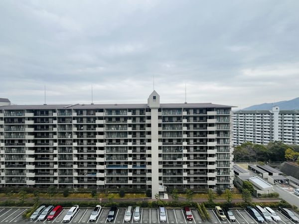 ラ・ビスタ宝塚エスティオ２番館　中古マンション