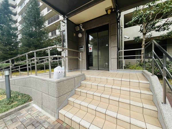 ラ・ビスタ宝塚エスティオ２番館　中古マンション