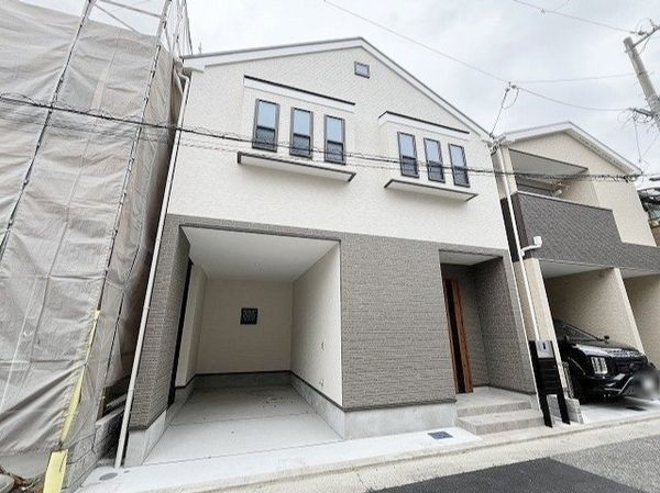 尼崎市大庄北４丁目　新築一戸建て