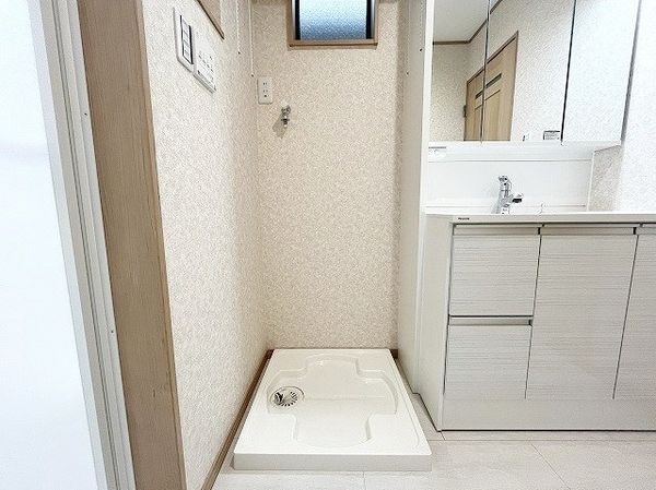 尼崎市大庄北４丁目　新築一戸建て