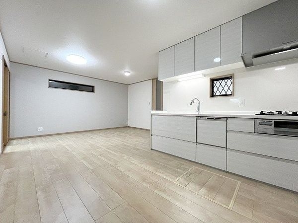 尼崎市大庄北４丁目　新築一戸建て