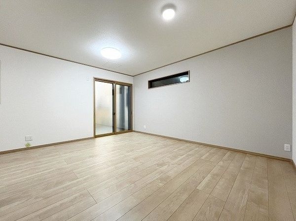尼崎市大庄北４丁目　新築一戸建て