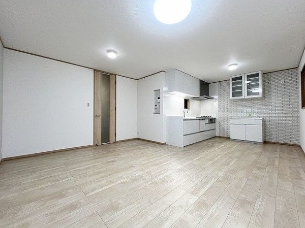 尼崎市大庄北４丁目　新築一戸建て