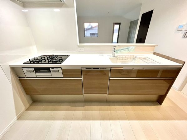 宝塚市山本野里２丁目　新築一戸建て