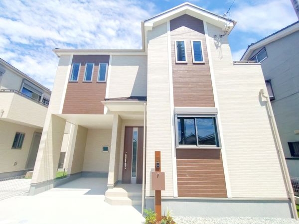 尼崎市食満３丁目　新築一戸建て　３号棟
