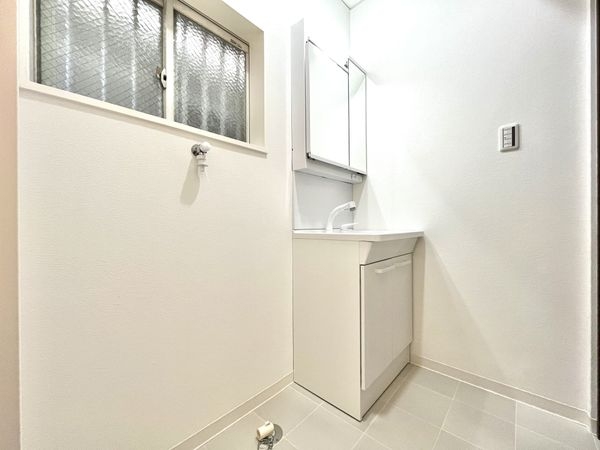 尼崎市稲葉荘４丁目の中古一戸建て