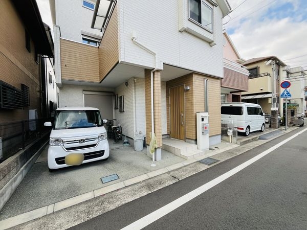尼崎市戸ノ内町３丁目　中古一戸建て