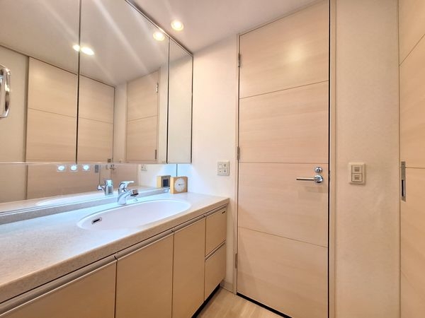 リビオ西宮学文ソルファ　中古マンション