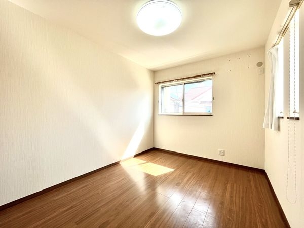 尼崎市若王寺２丁目の中古一戸建て