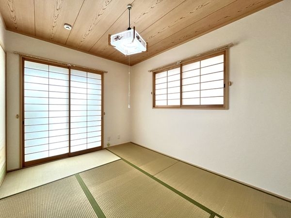 尼崎市若王寺２丁目の中古一戸建て