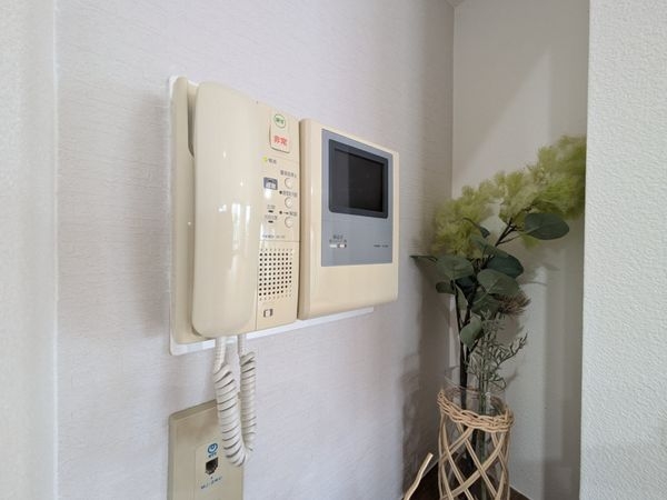 ロイヤルコート逆瀬川　中古マンション