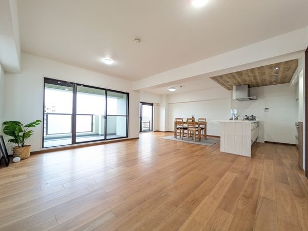ロイヤルコート逆瀬川　中古マンション