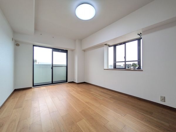ロイヤルコート逆瀬川　中古マンション