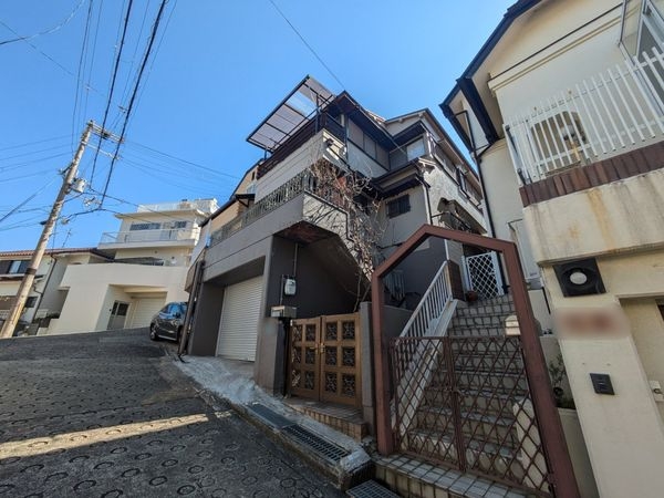 芦屋市東山町の中古一戸建て