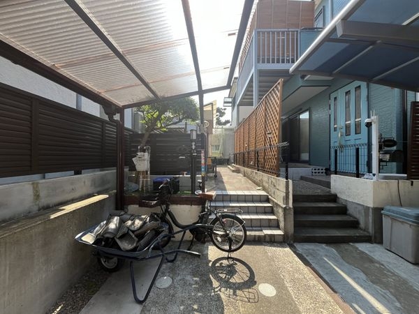 西宮市浜甲子園１丁目の中古一戸建て