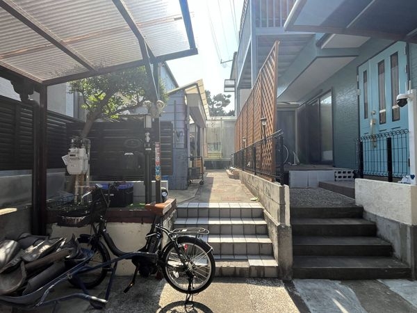 西宮市浜甲子園１丁目　中古一戸建て