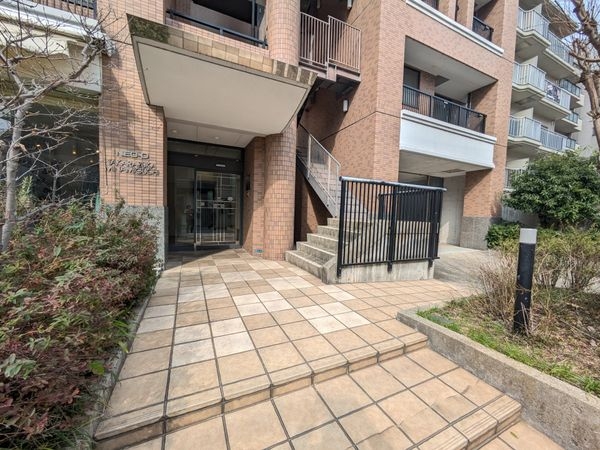 ネオ・デイ宝塚南口　中古マンション