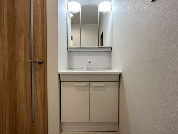 尼崎市長洲本通３丁目の中古一戸建て