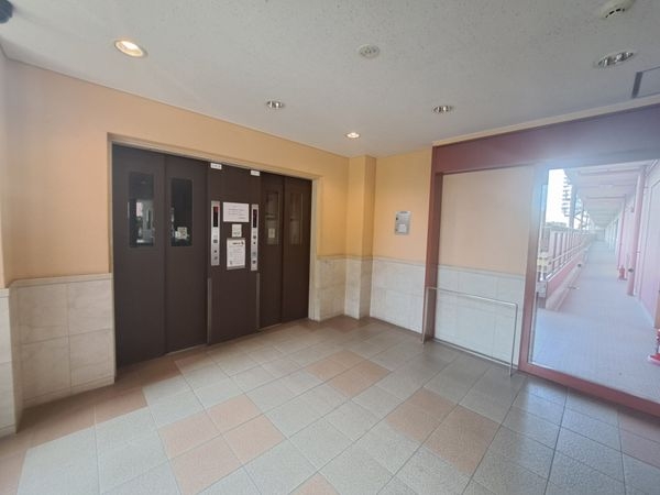 西宮マリナパークシティ桜のまち2番館　中古マンション