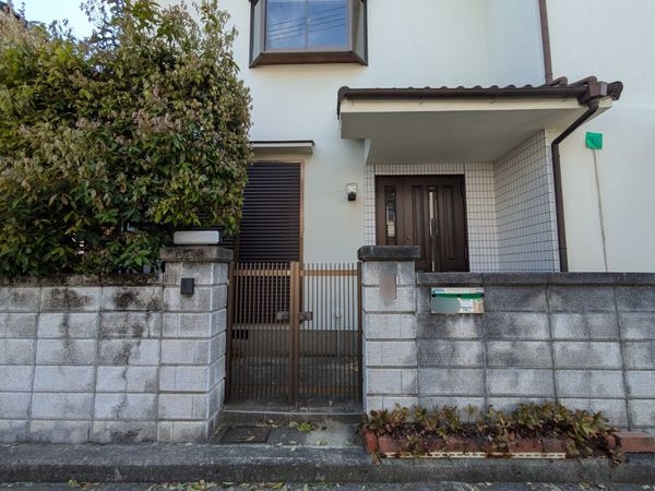 宝塚市山本中３丁目　中古一戸建て