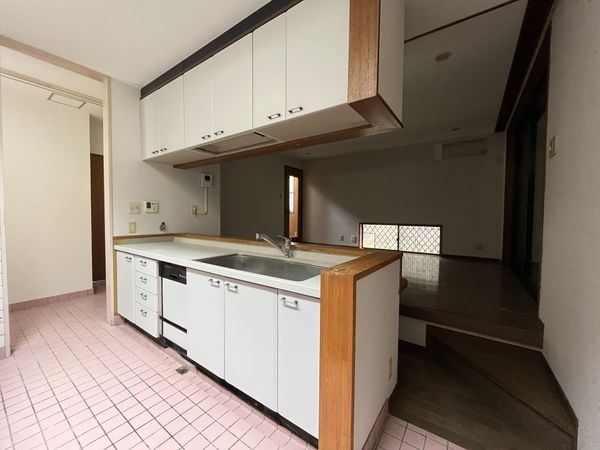 宝塚市仁川うぐいす台の中古一戸建て