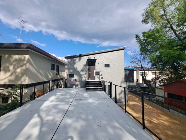 尼崎市稲葉荘２丁目　新築一戸建て