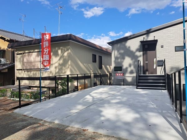 尼崎市稲葉荘２丁目　新築一戸建て