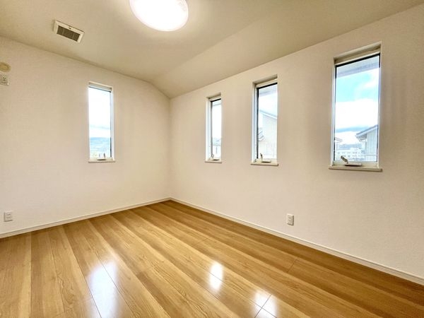 芦屋市涼風町の中古一戸建て