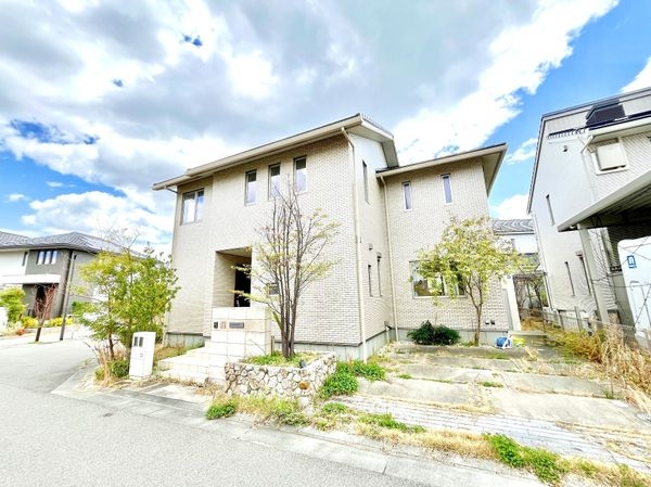 芦屋市涼風町　中古一戸建て