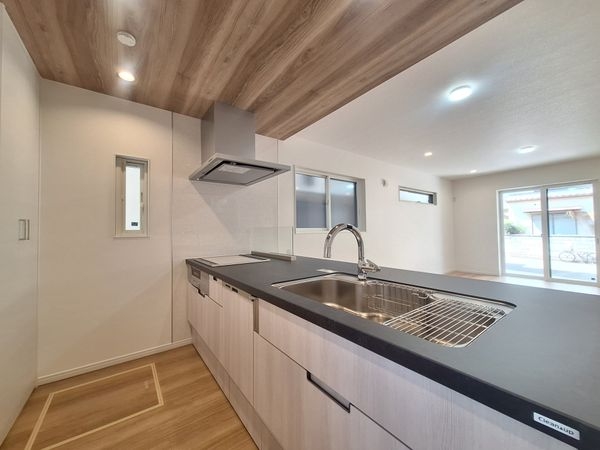 尼崎市大庄西町２丁目　新築一戸建て　全１区画