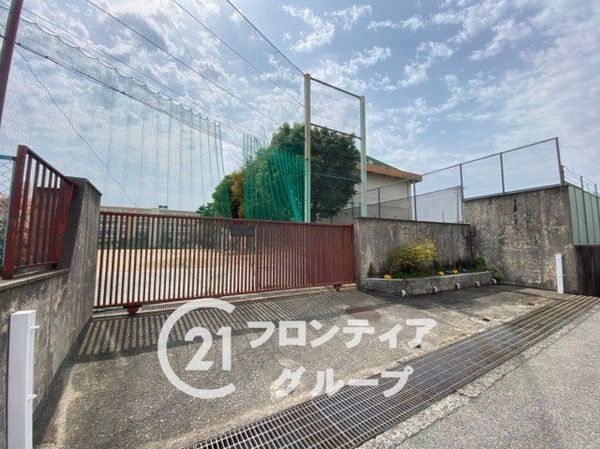 西宮市北昭和町の土地(西宮市立平木中学校)
