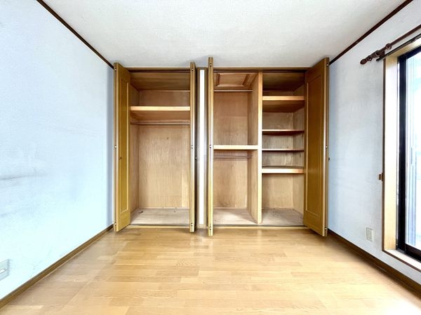 尼崎市食満６丁目の中古一戸建て