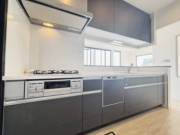 西宮市深谷町の中古一戸建て