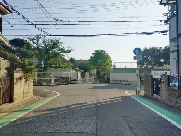 西宮市今津二葉町の中古一戸建て