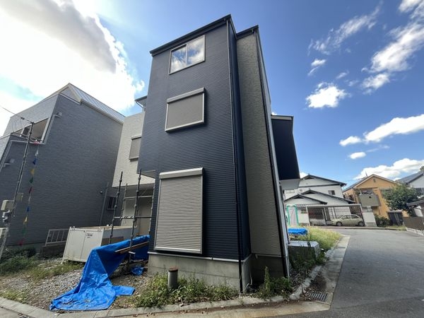尼崎市東園田町２丁目　新築一戸建て　２２号地