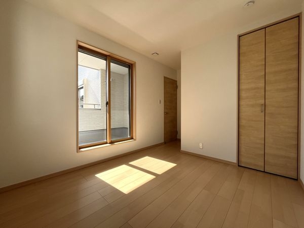 尼崎市東園田町２丁目　新築一戸建て　６号地