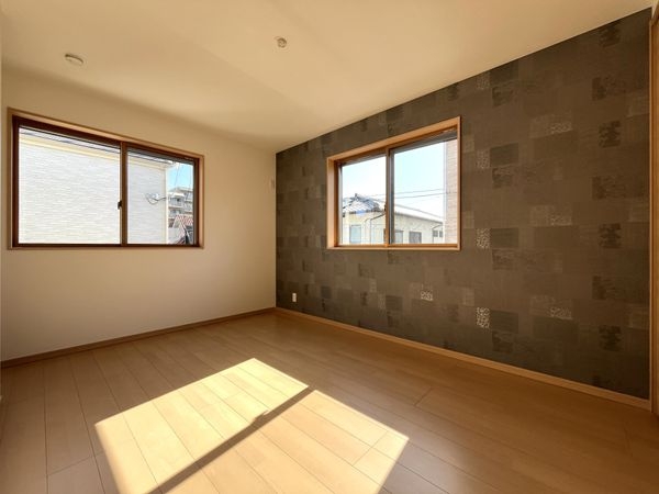 尼崎市東園田町２丁目　新築一戸建て　６号地