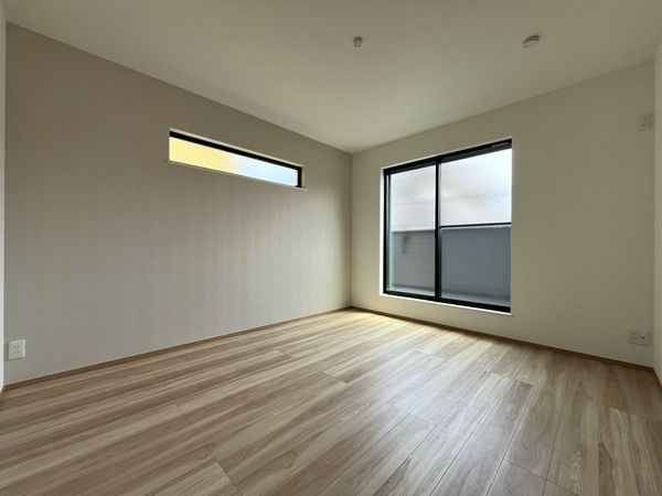 尼崎市道意町５丁目　新築一戸建て