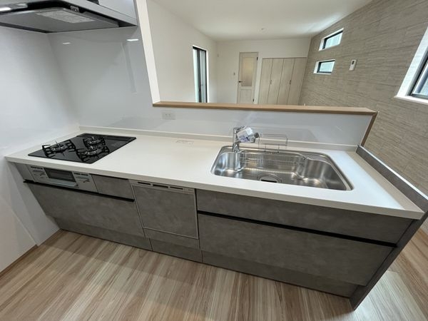 尼崎市道意町５丁目　新築一戸建て