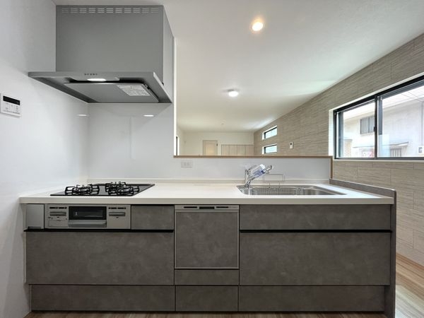 尼崎市道意町５丁目　新築一戸建て