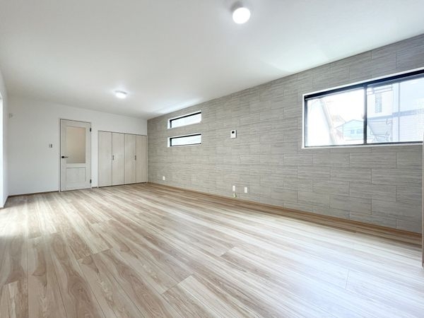 尼崎市道意町５丁目　新築一戸建て