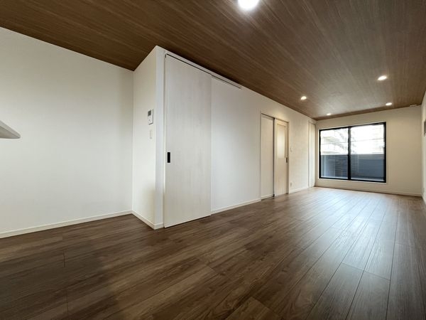 尼崎市大庄北４丁目　新築一戸建て