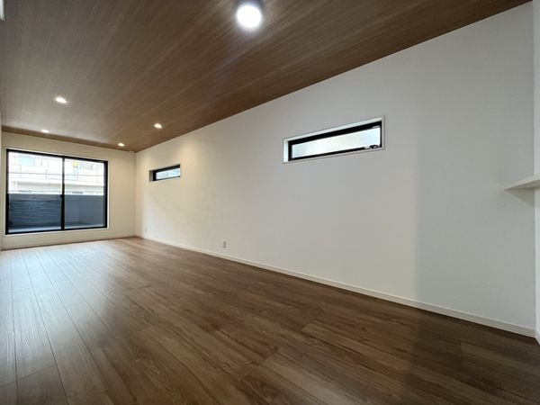 尼崎市大庄北４丁目　新築一戸建て